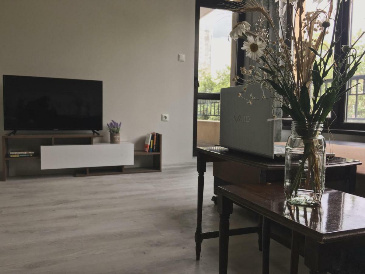 Azzurro Apartment - Ideal For Your Seaside Escape In Burgas City Exterior foto